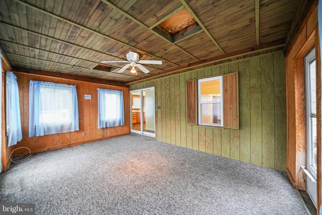 624 ARMSTRONG AVE, Wilmington, DE 19805