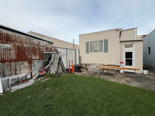 125 DANFORTH AVE, Jc, Greenville, NJ 07305