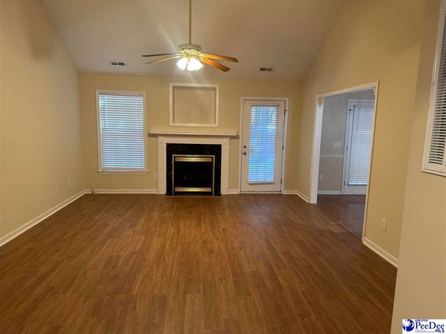 438 Quail Pointe Drive, Florence, SC 29501