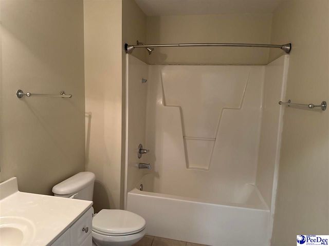 438 Quail Pointe Drive, Florence, SC 29501