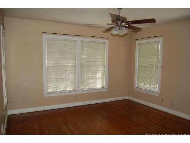 1308 Crestwood RD A, Austin, TX 78722