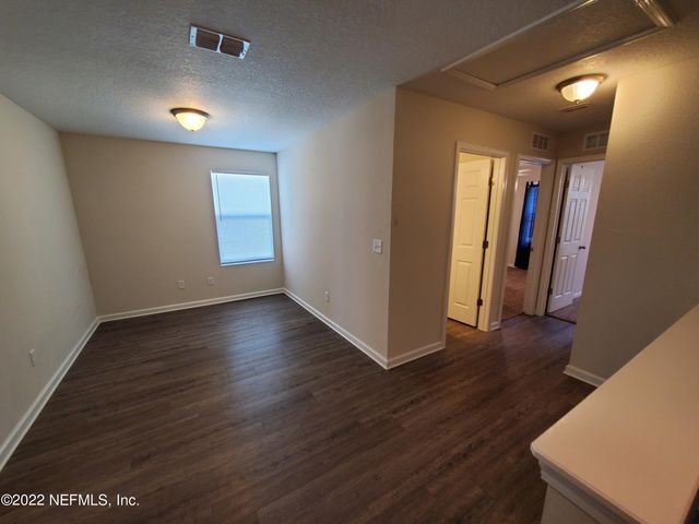 2824 SHANGRI LA Drive, Jacksonville, FL 32233