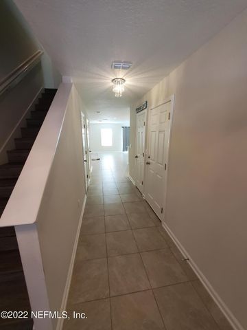 2824 SHANGRI LA Drive, Jacksonville, FL 32233