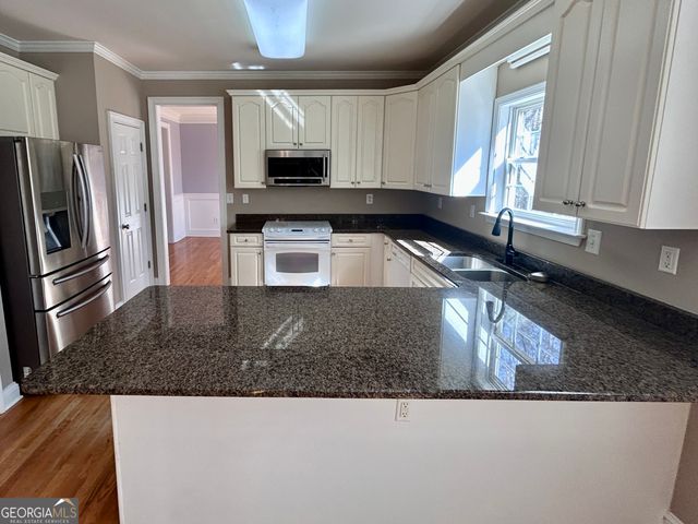 25 Heron Point, Newnan, GA 30263