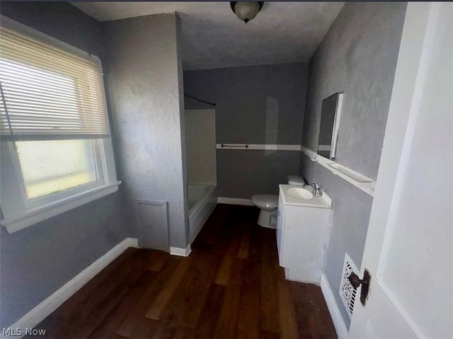 10006 Pierpont Avenue, Cleveland, OH 44108