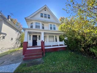10006 Pierpont Avenue, Cleveland, OH 44108