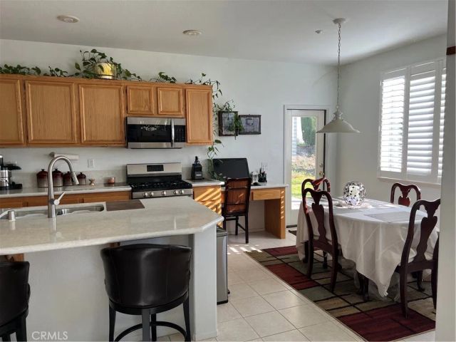 7739 Centro, Highland, CA 92346
