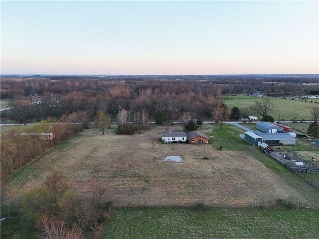 12658 Bullock Road, Bentonville, AR 72712