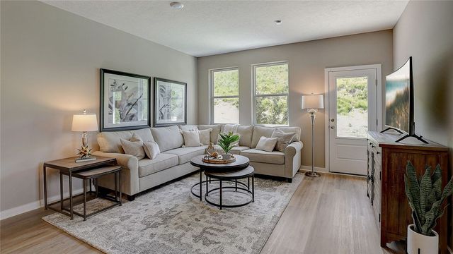 107 Delmonica Drive, Meadowlands, PA 15347