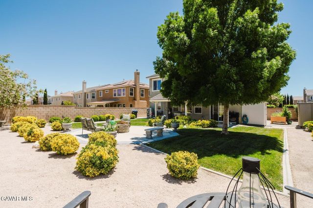 4301 Avenue J7, Lancaster, CA 93536