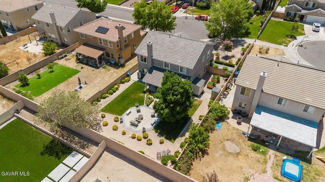 4301 Avenue J7, Lancaster, CA 93536
