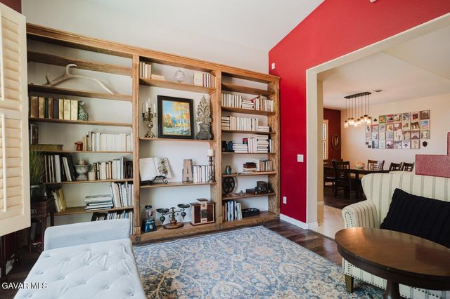 4301 Avenue J7, Lancaster, CA 93536