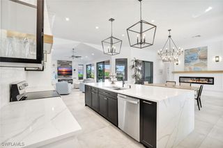 910 Ivory CT, Marco Island, FL 34145