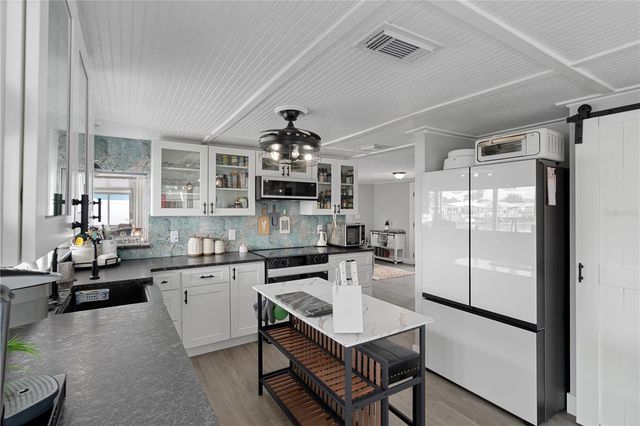 4865 SHELL STREAM BOULEVARD, New Port Richey, FL 34652