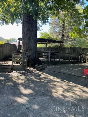 5005 Western Hills Avenue, Cincinnati, OH 45238