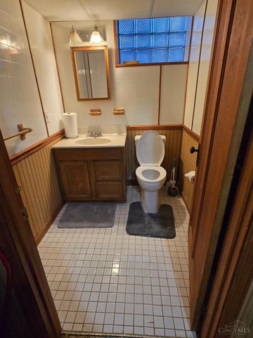 5005 Western Hills Avenue, Cincinnati, OH 45238