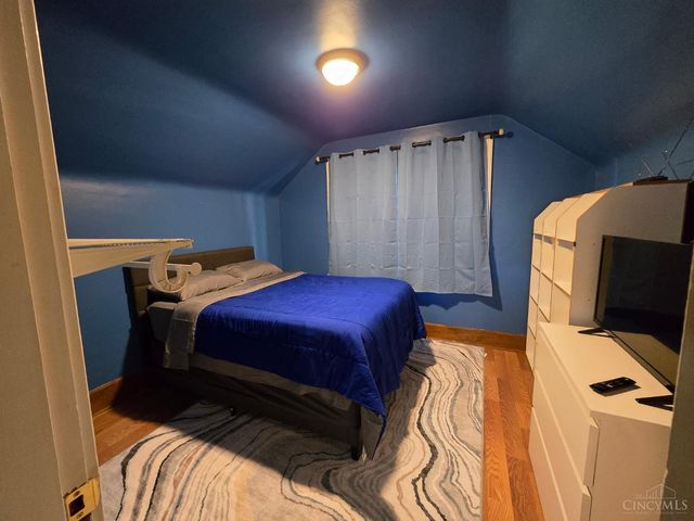 5005 Western Hills Avenue, Cincinnati, OH 45238