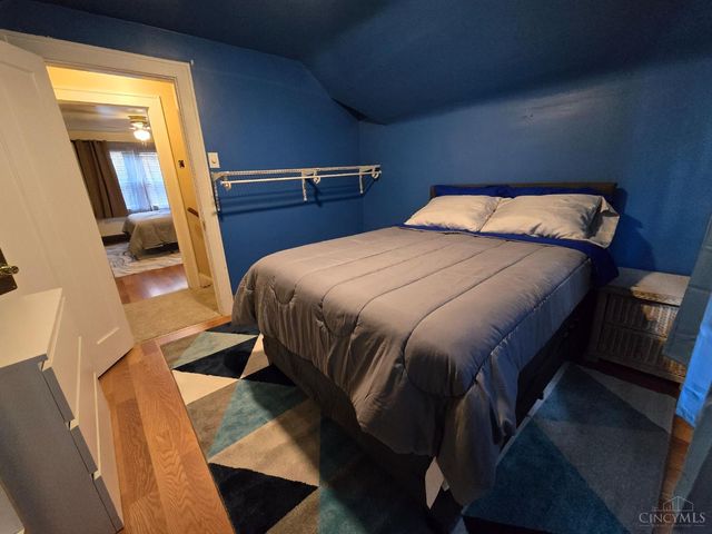 5005 Western Hills Avenue, Cincinnati, OH 45238