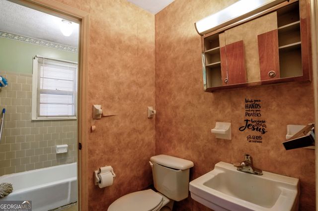 163 Wood Circle, Winder, GA 30680