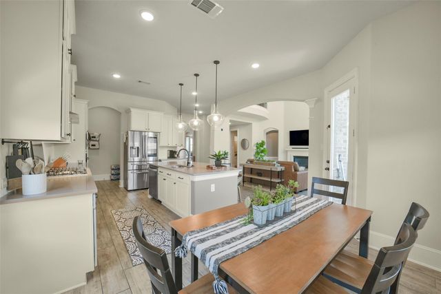 8711 Silver Crest Lane, Missouri City, TX 77459