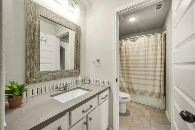 8711 Silver Crest Lane, Missouri City, TX 77459