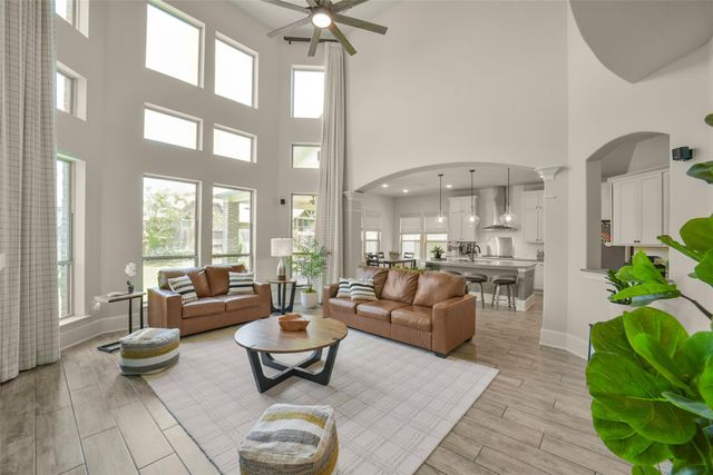 8711 Silver Crest Lane, Missouri City, TX 77459