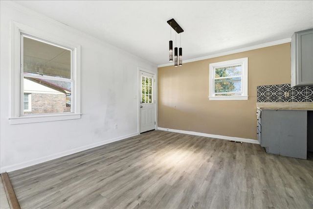 102 Pinefield Drive, Greenville, SC 29605