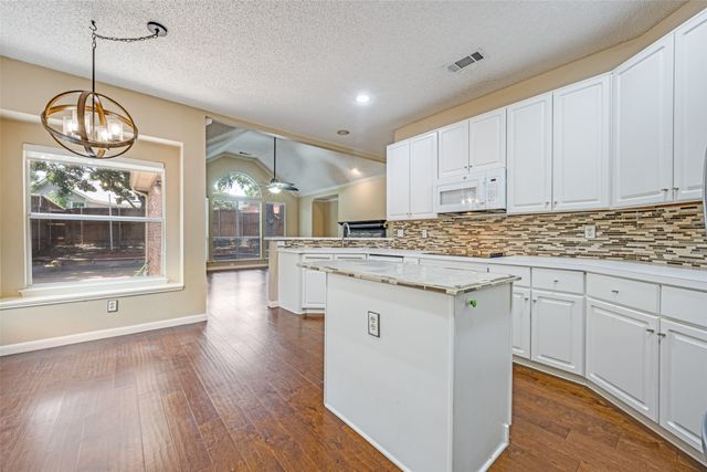 2905 Furlong Drive W, Flower Mound, TX 75022