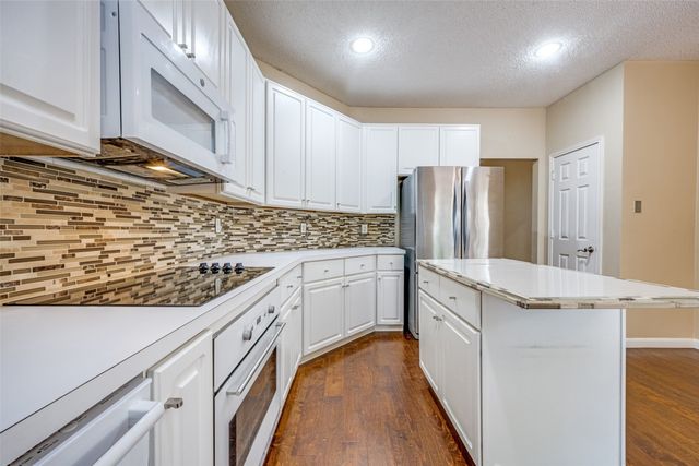 2905 Furlong Drive W, Flower Mound, TX 75022