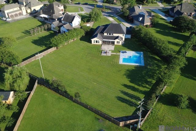 2239 St Andrews Ave, Zachary, LA 70791