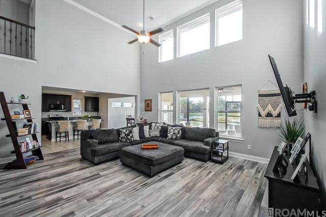 2239 St Andrews Ave, Zachary, LA 70791