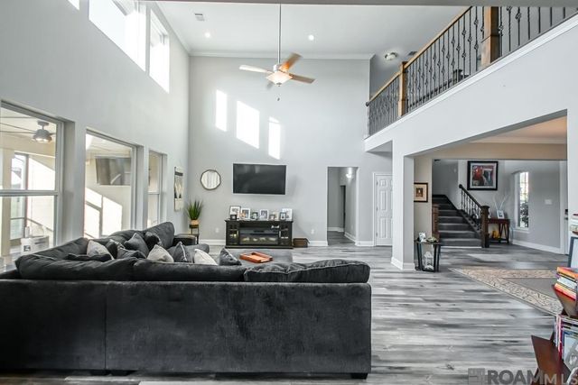 2239 St Andrews Ave, Zachary, LA 70791