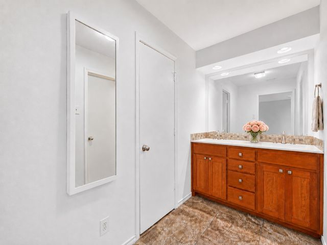 12627 Breckenridge Drive 200, Dallas, TX 75230