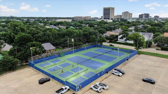 12627 Breckenridge Drive 200, Dallas, TX 75230