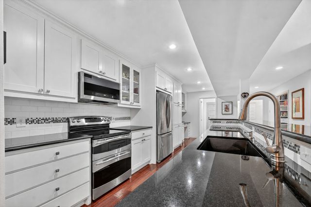 12627 Breckenridge Drive 200, Dallas, TX 75230