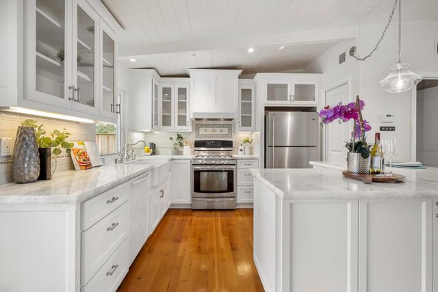 430 California Avenue, Moss Beach, CA 94038