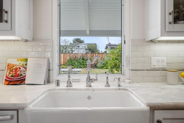 430 California Avenue, Moss Beach, CA 94038