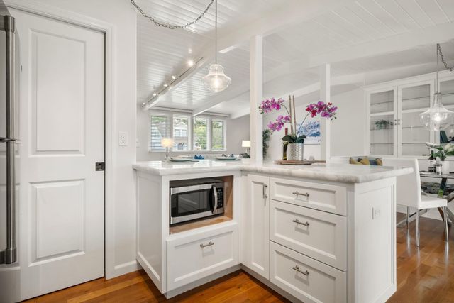 430 California Avenue, Moss Beach, CA 94038