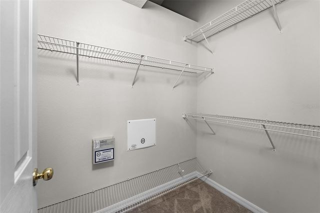 10007 BRADWELL PLACE, Tampa, FL 33626