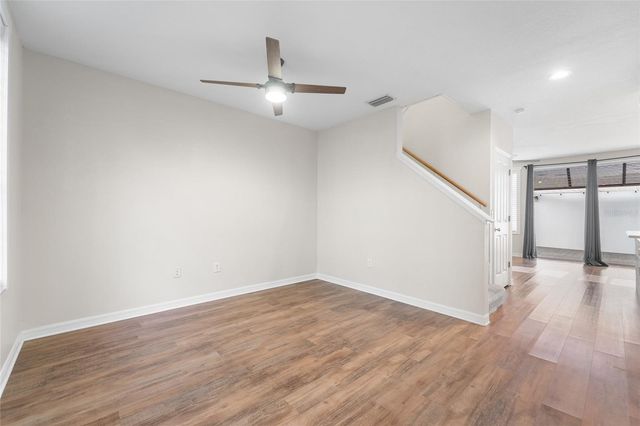 10007 BRADWELL PLACE, Tampa, FL 33626