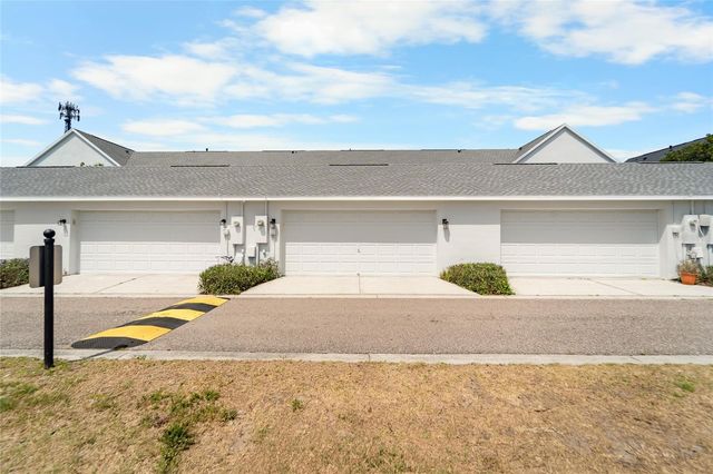10007 BRADWELL PLACE, Tampa, FL 33626