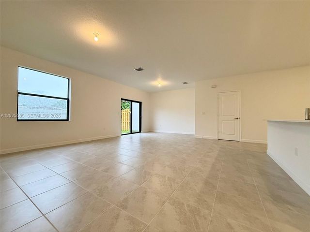 2958 Park Pl 5838, Dania Beach, FL 33312