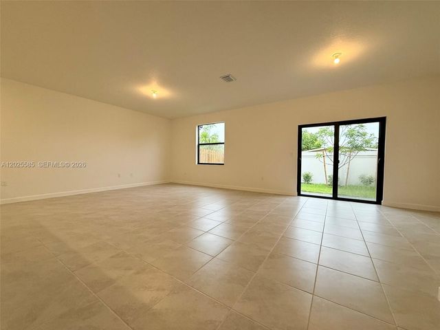2958 Park Pl 5838, Dania Beach, FL 33312