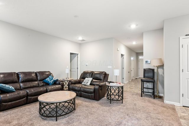 5464 Rohden Drive, Canal Winchester, OH 43110