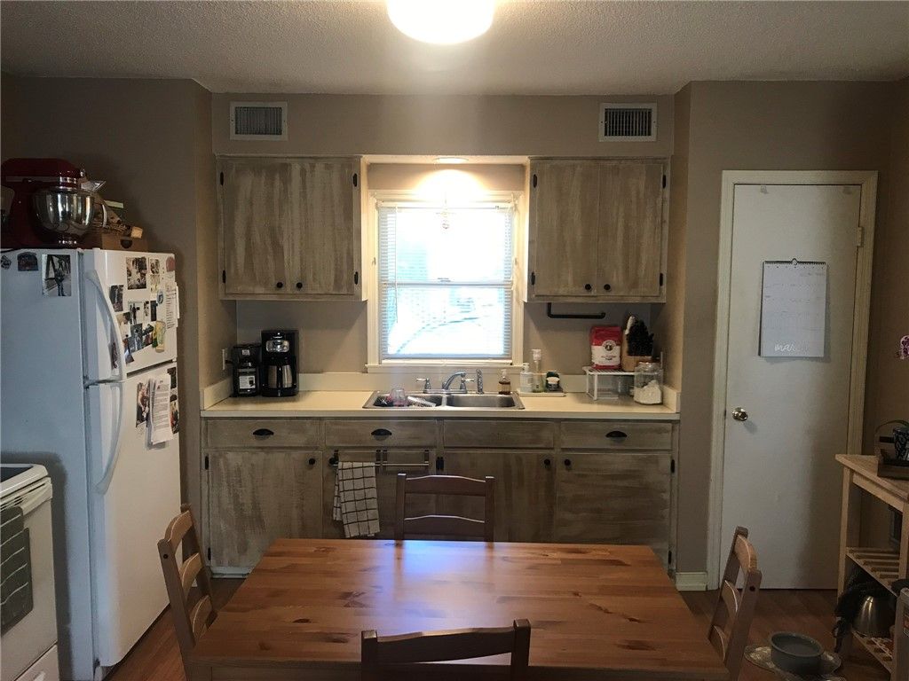 1904 Holly Ave, Brunswick, GA 31520