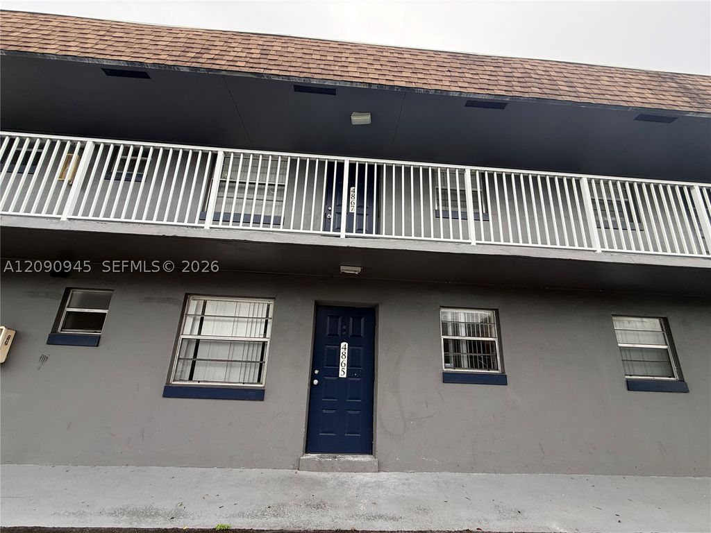 4865 NW 9th Dr 4865, Plantation, FL 33317