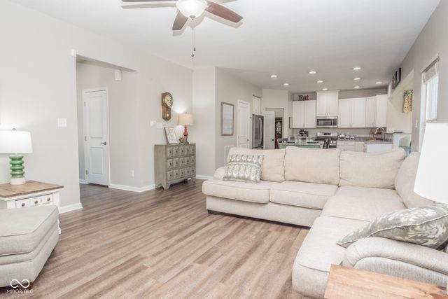 6638 School Branch Drive, Brownsburg, IN 46112