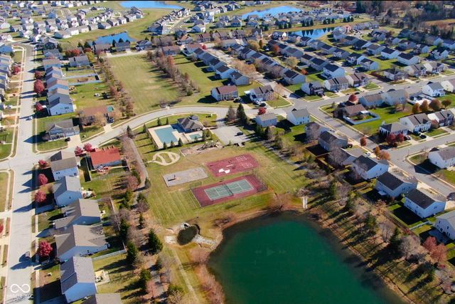 6638 School Branch Drive, Brownsburg, IN 46112