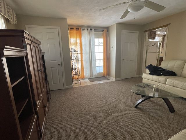 2 Mooney Rd, Burlington, MA 01803