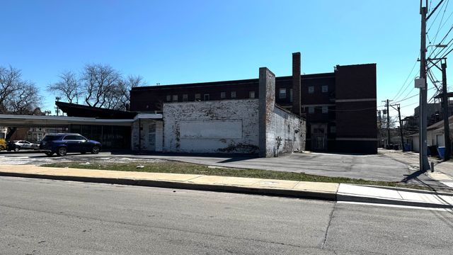 4200 S King Drive, Chicago, IL 60653